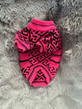 Hot Pink designers logo Knit Pet Sweater for small dog, cat